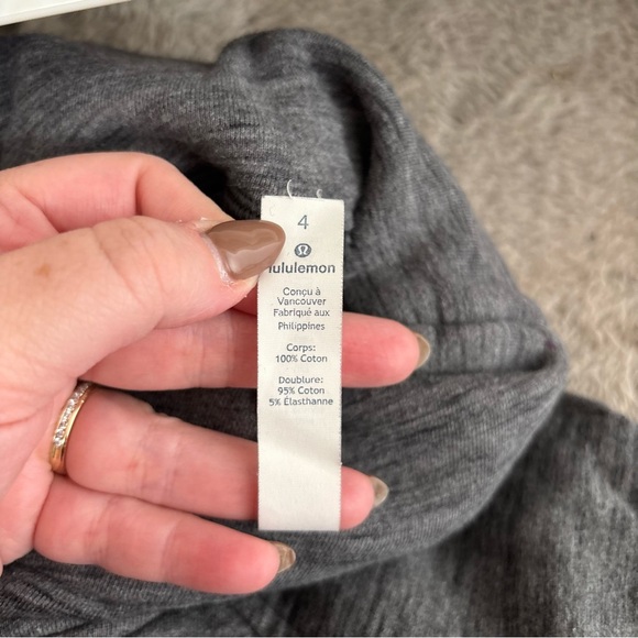 Lululemon To You Tunic Heathered Core Dark Grey Sweater size 4 - Picture 10 of 12